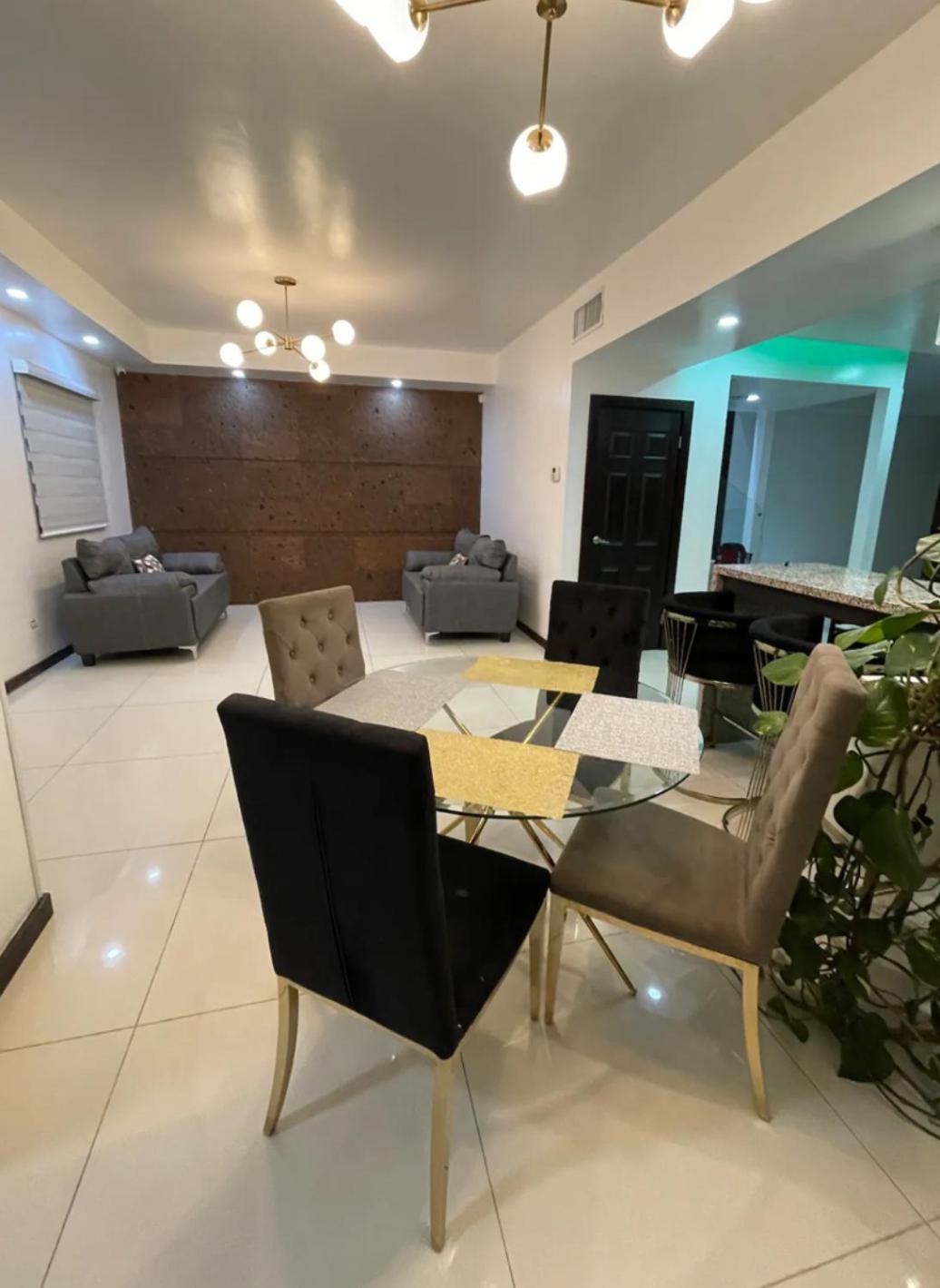 فيلا Casa Dominguez سيوداد خواريز المظهر الخارجي الصورة